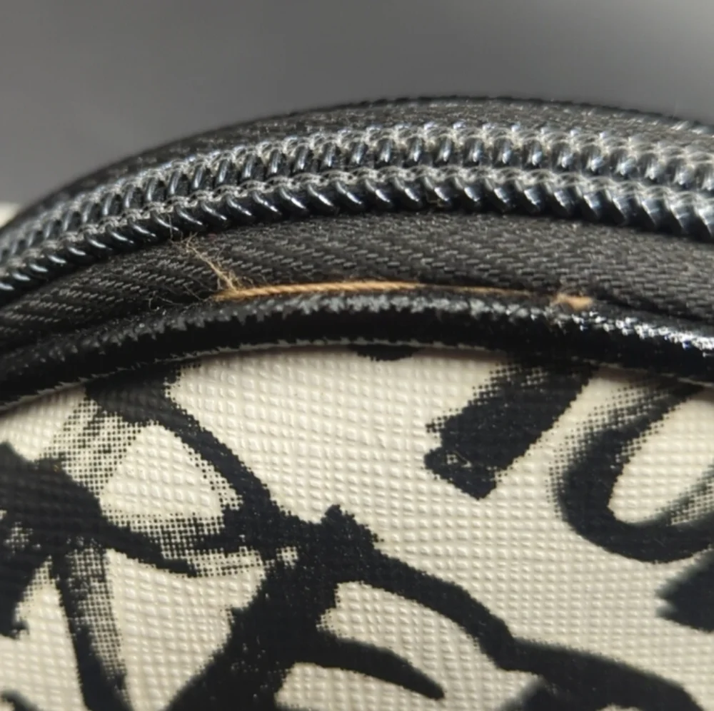 Victoria's Secret Purse / Makeup / Cosmetic - XOXO Black & White